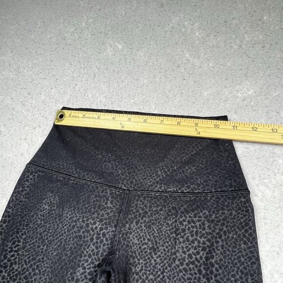 Lululemon Leggings Womens Size 4 Black Stretch Athleisure Leopard  Print - Picture 4 of 11